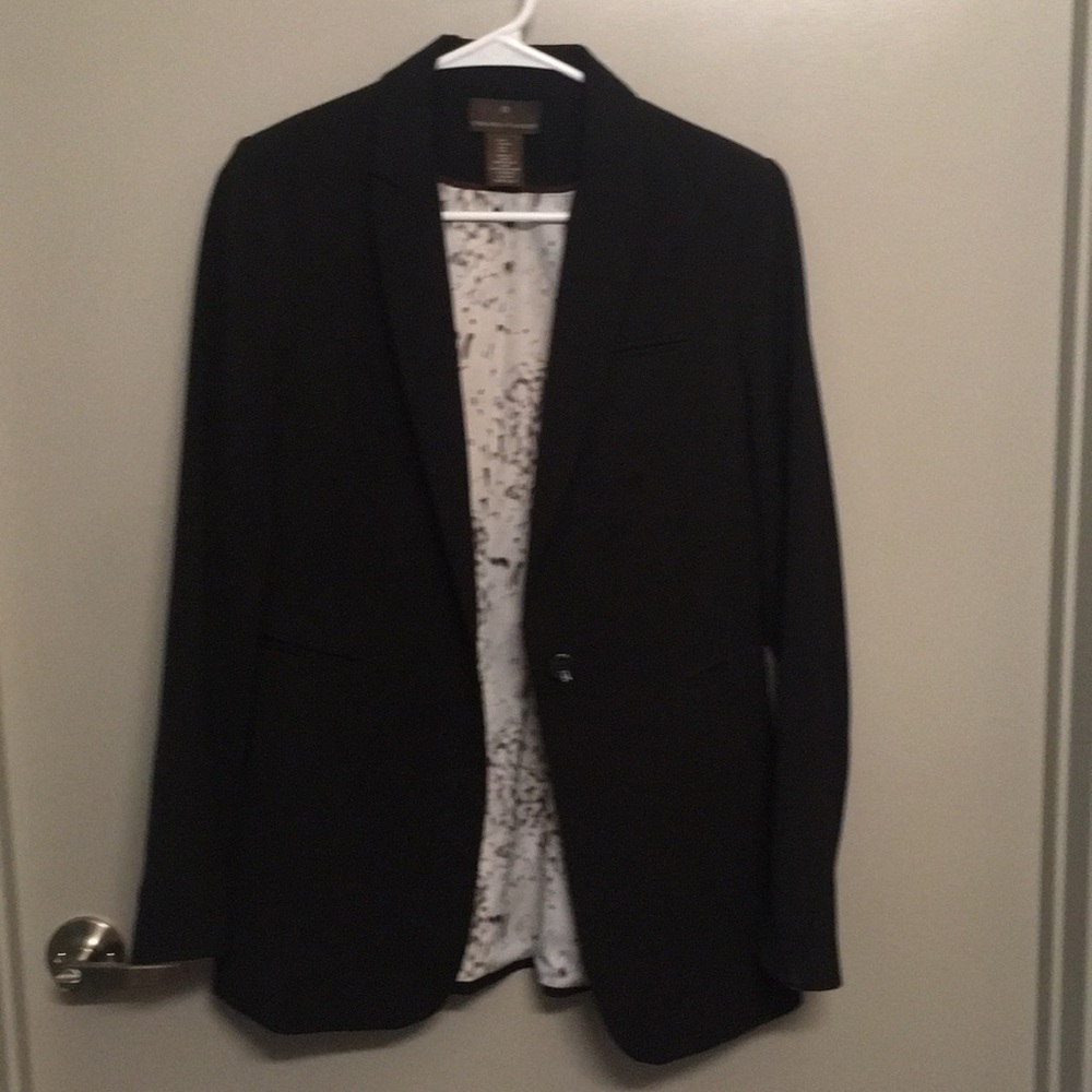 Fenn Wright Manson Long Black Blazer